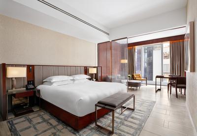 Studio Suite, King