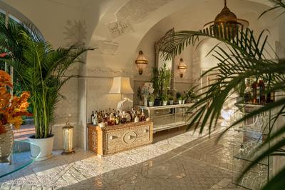 Botanical Bianca Bar
