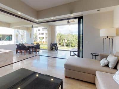 3 Bedroom Villa on the Middle Floor