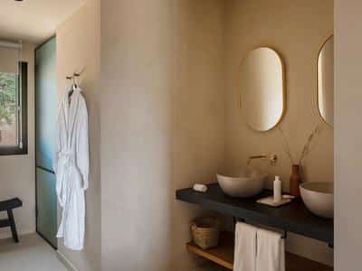 Lodge Suite