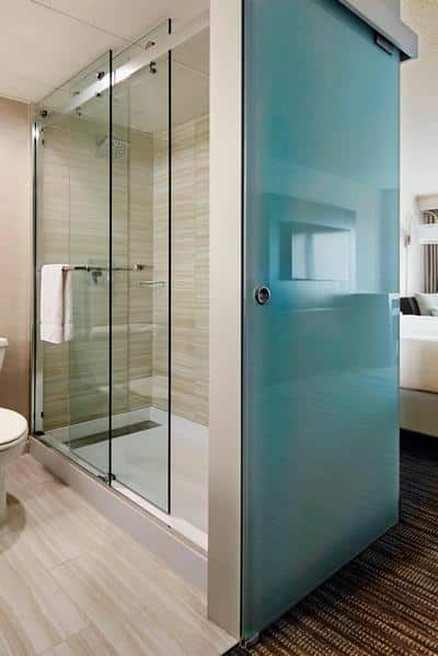 Suite Bathroom