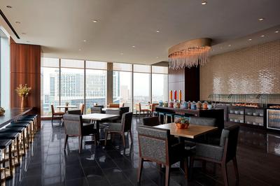 M Club Lounge