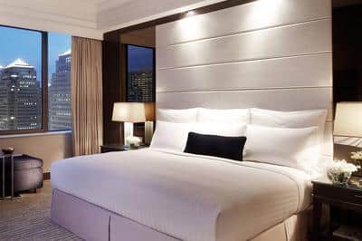 Guest Room, One King Bed