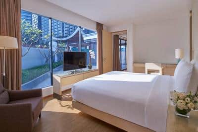 Chairman Suite, One King Bed