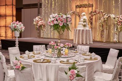 Weddings at Grand Ballroom - Bloom Theme