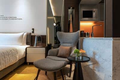 Deluxe Studio Apartment - In-Room Amenities