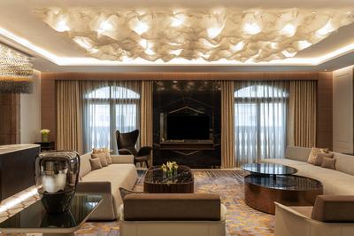 Suite - Living Room