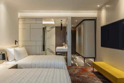 Twin Deluxe Guest Room