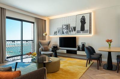 One Bedroom Superior Apartment - Living Area