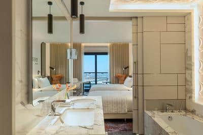 Twin Deluxe Guest Rooms - In-room Amenities