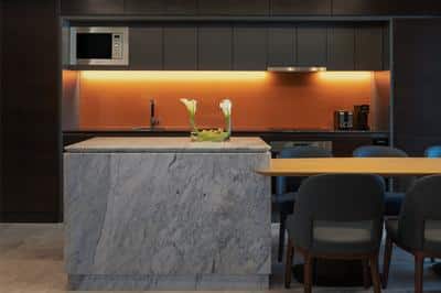 Two-Bedroom Superior Apartment - Dining Area & Kit