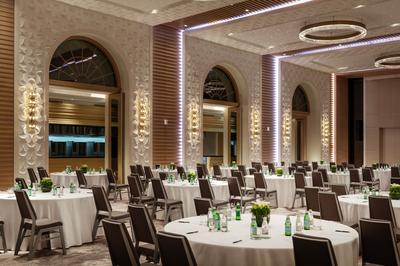 Pétale Royal Ballroom