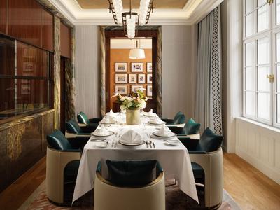 Royal Suite