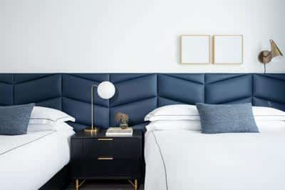 2 Queen Beds