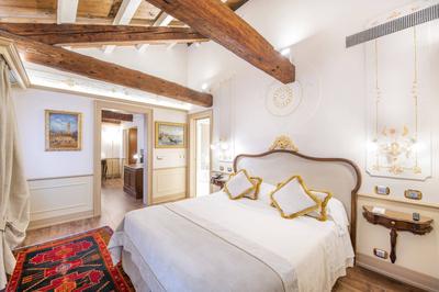 Suite with City View