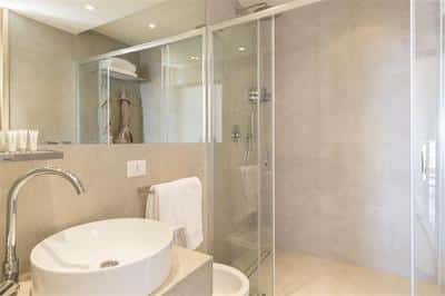 DUPLEX SEA FRONT bathroom