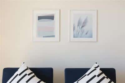 DUPLEX SEA FRONT living room detail