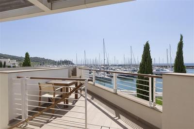 DUPLEX SEA FRONT balcony