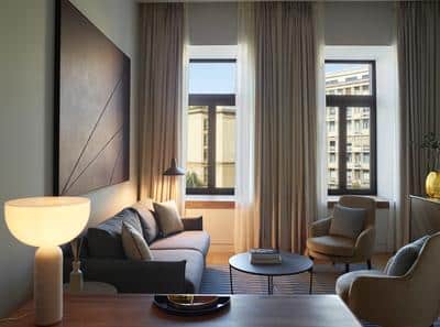 Signature Suite