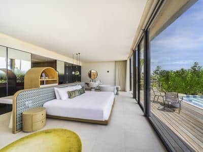 Ocean Beach Pool Villa