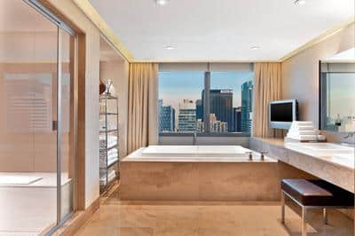 Renewal Suite - Bathroom