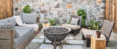 Garden Terrace Two Queen Studio