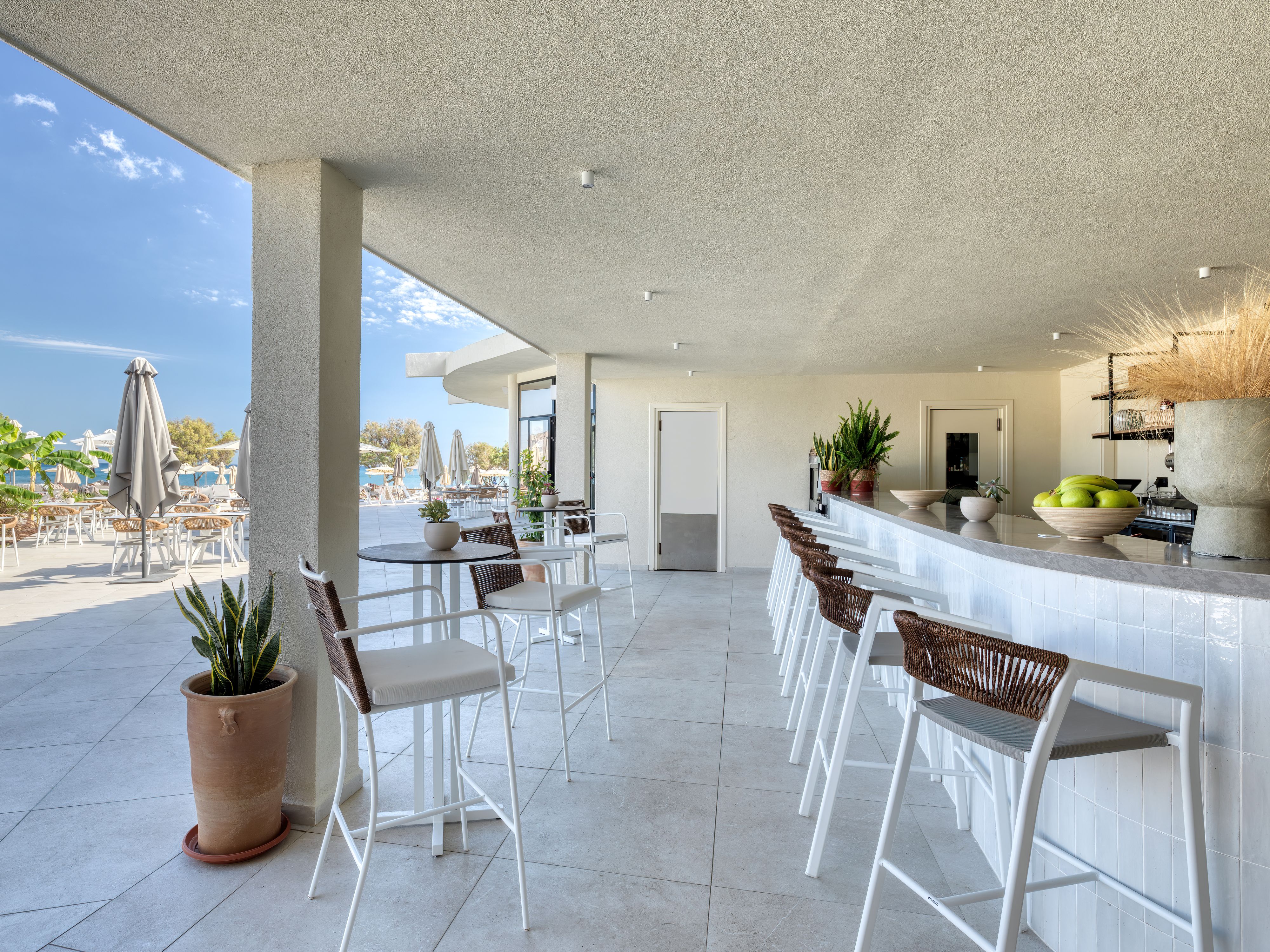 Lianolia All Day Restaurant