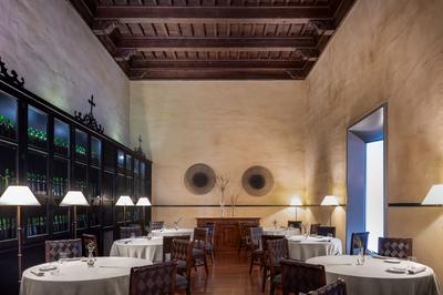 El Claustro Restaurant