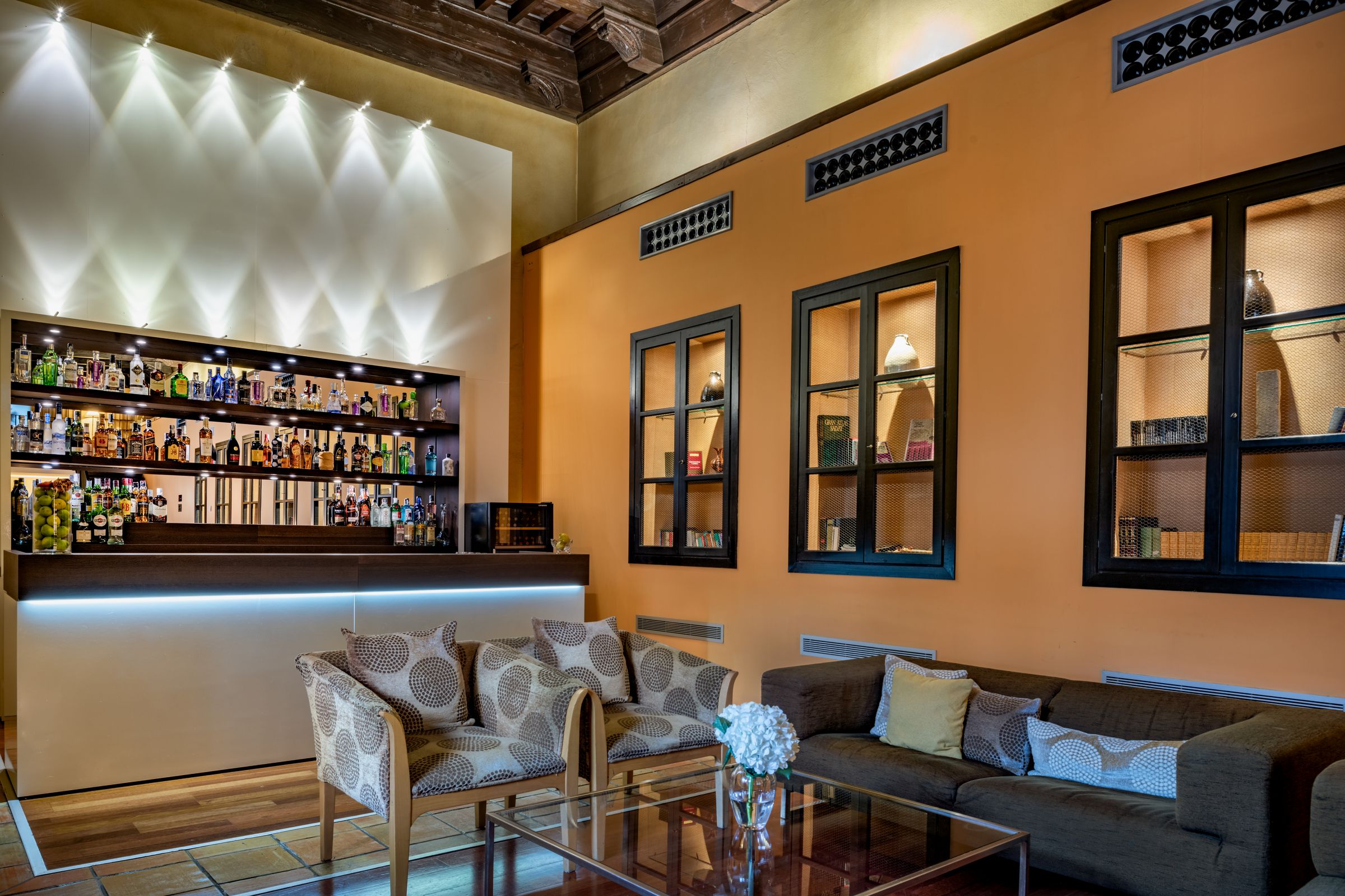 El Claustro Bar
