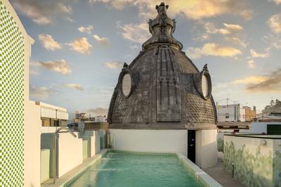 Rooftop Pool