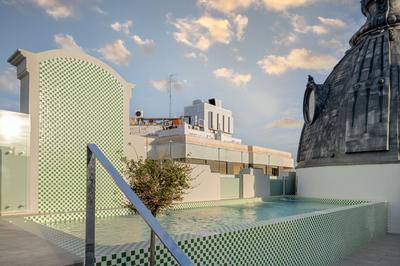 Rooftop Pool