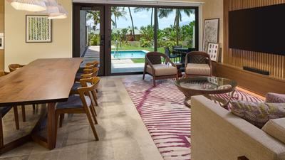 3 Bedroom Ilikai Villa – 2 Kings 1 Bunk Bed Garden View