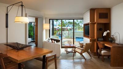 Pool Side Suite