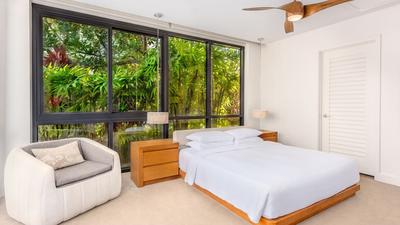 Four Bedroom King Ocean Front Villa