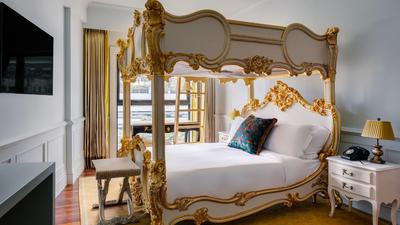 Royal Prince, Junior Suite, 2 King, City view