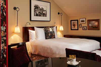 Junior Club Suite