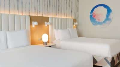 guest room 2 queen
