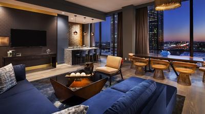 Skyline Suite