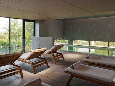 Spa - Indoor Swimming Pool