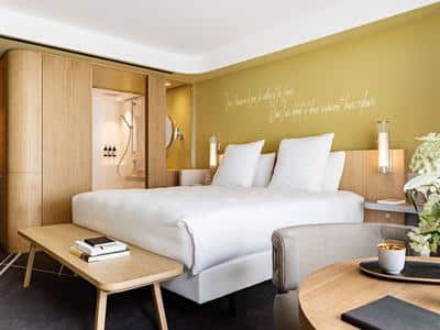 Classic room