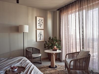 King Grand Deluxe Room with Sea View