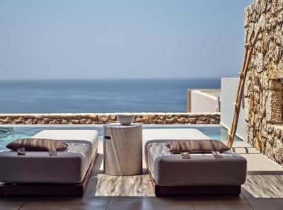 King Deluxe Room W/ Sea View and Private Pool