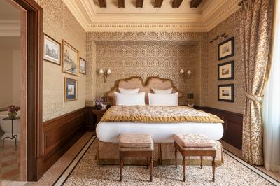1-Bedroom Suite