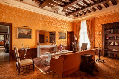 2-Bedroom Suite