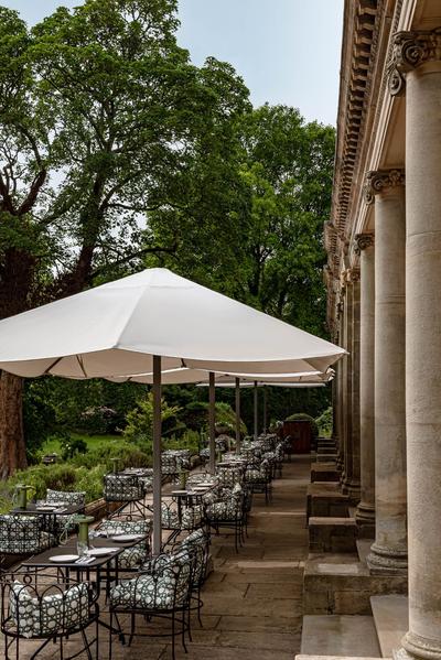 Restaurant Terrace