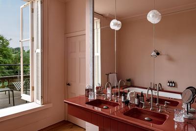 St Mary Suite