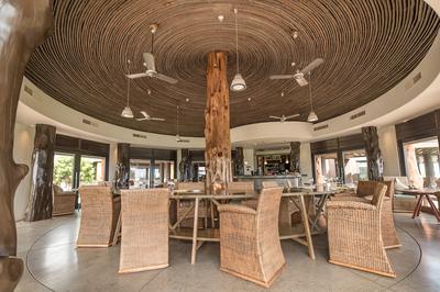 Vaikoa Bar