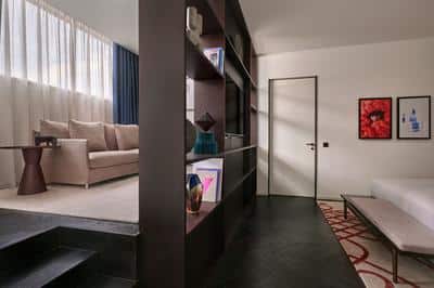 Contemporary Junior Suite