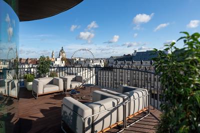 Presidential Suite