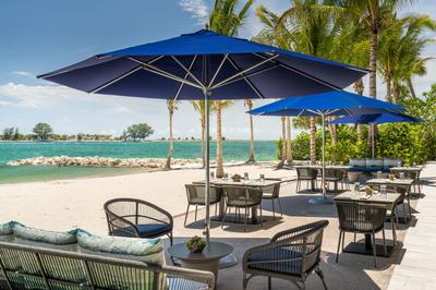 Eskape Beach Bar and Grill